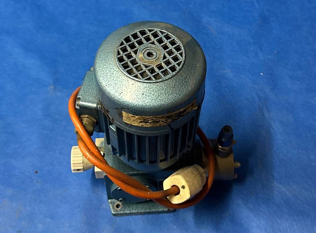 Pumpen & Teile: Hydraulische pumpe – Gebraucht aus Horgen von mel_cn8v