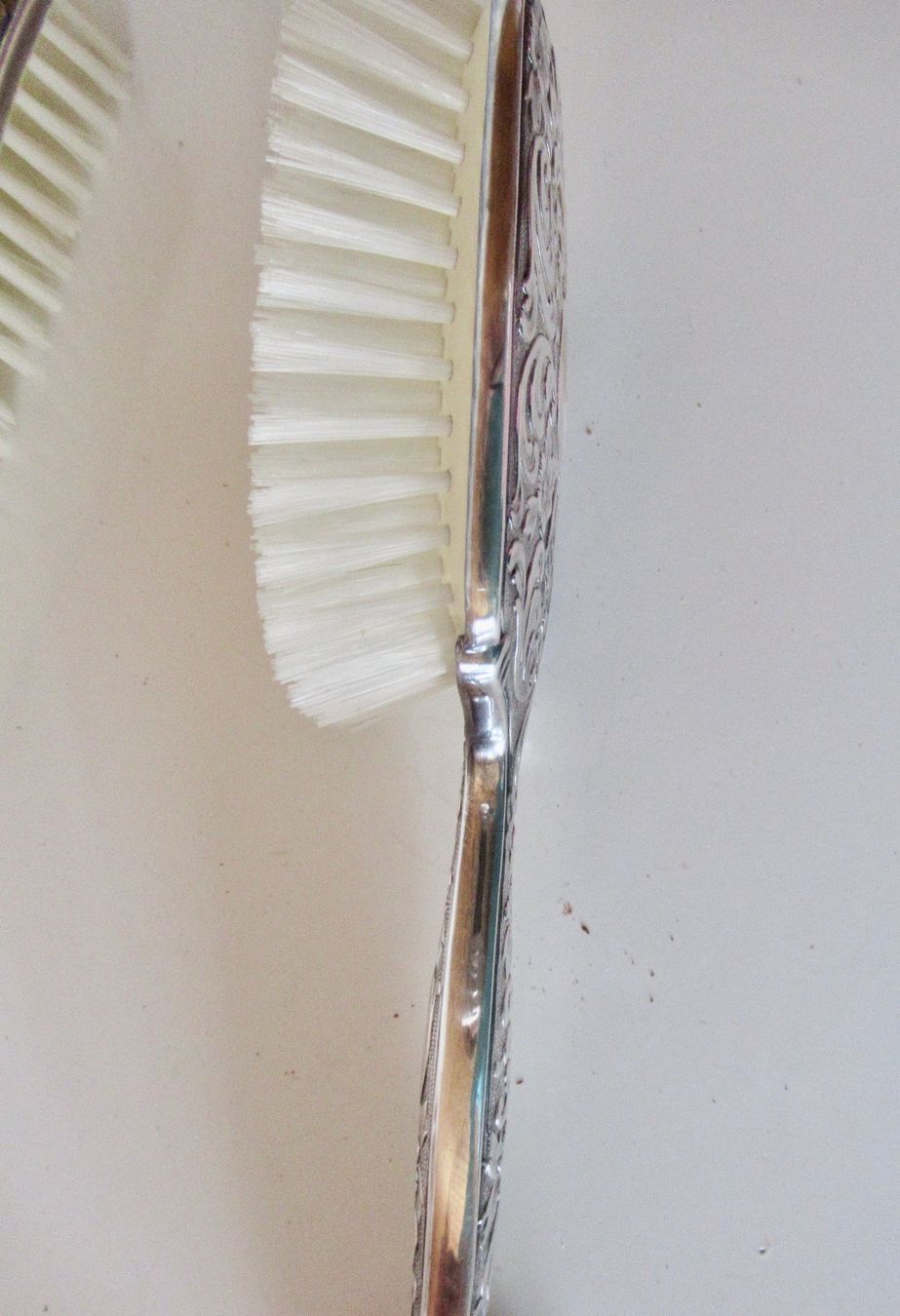 Autres articles pour la maison: Altes Bürsten-Set – D'occasion à Frauenkappelen par HDPerle 5