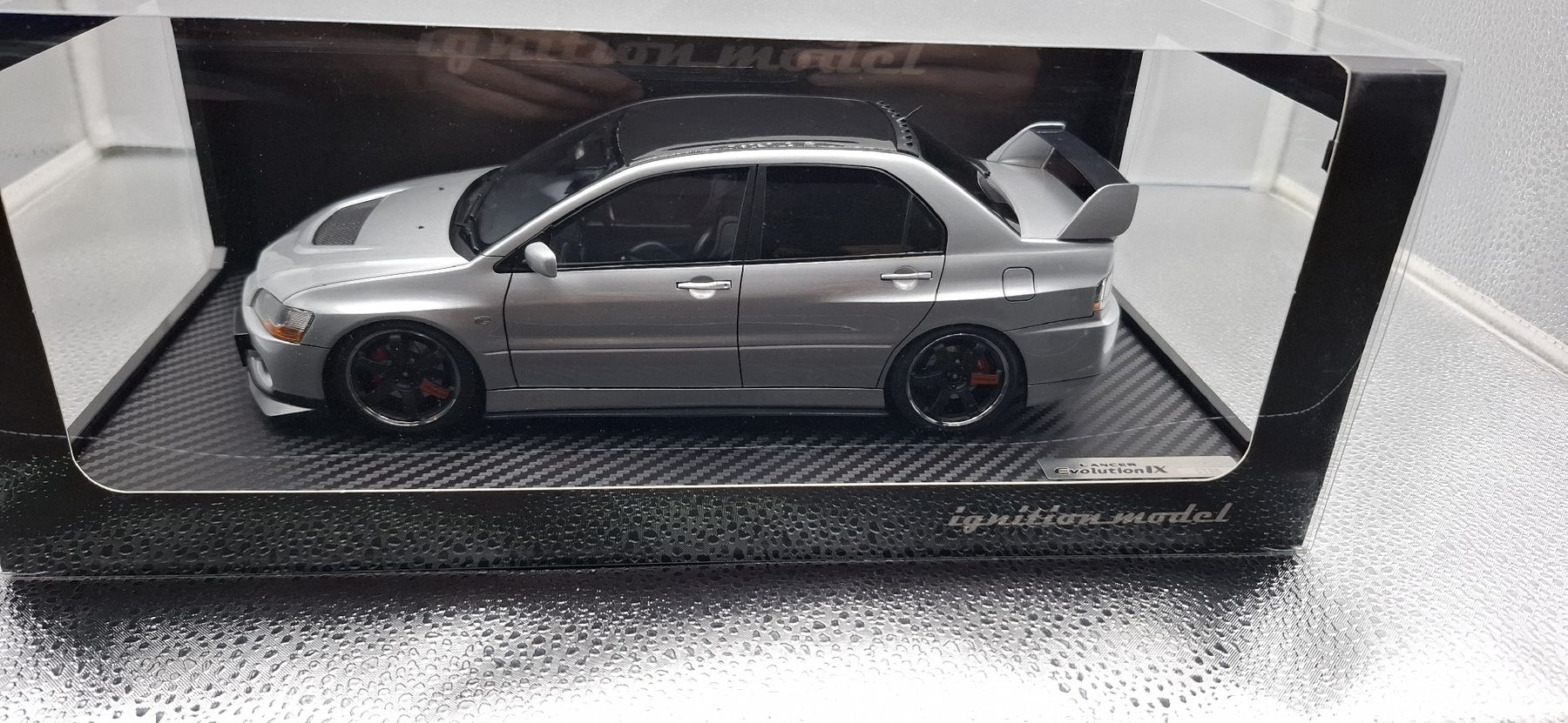 Mitsubishi Modellini d'auto: Ignition Mitsubishi Lencer EVO 9 1:18 – Nuovo e nell'imballaggio originale da Gipf-Oberfrick venduto da Edii45
