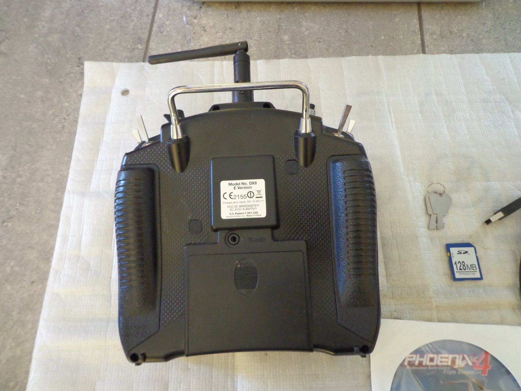Spektrum Telecomando: Spektrum DX 8 sender mit koffer – Usato da Camorino venduto da Dibi7 3