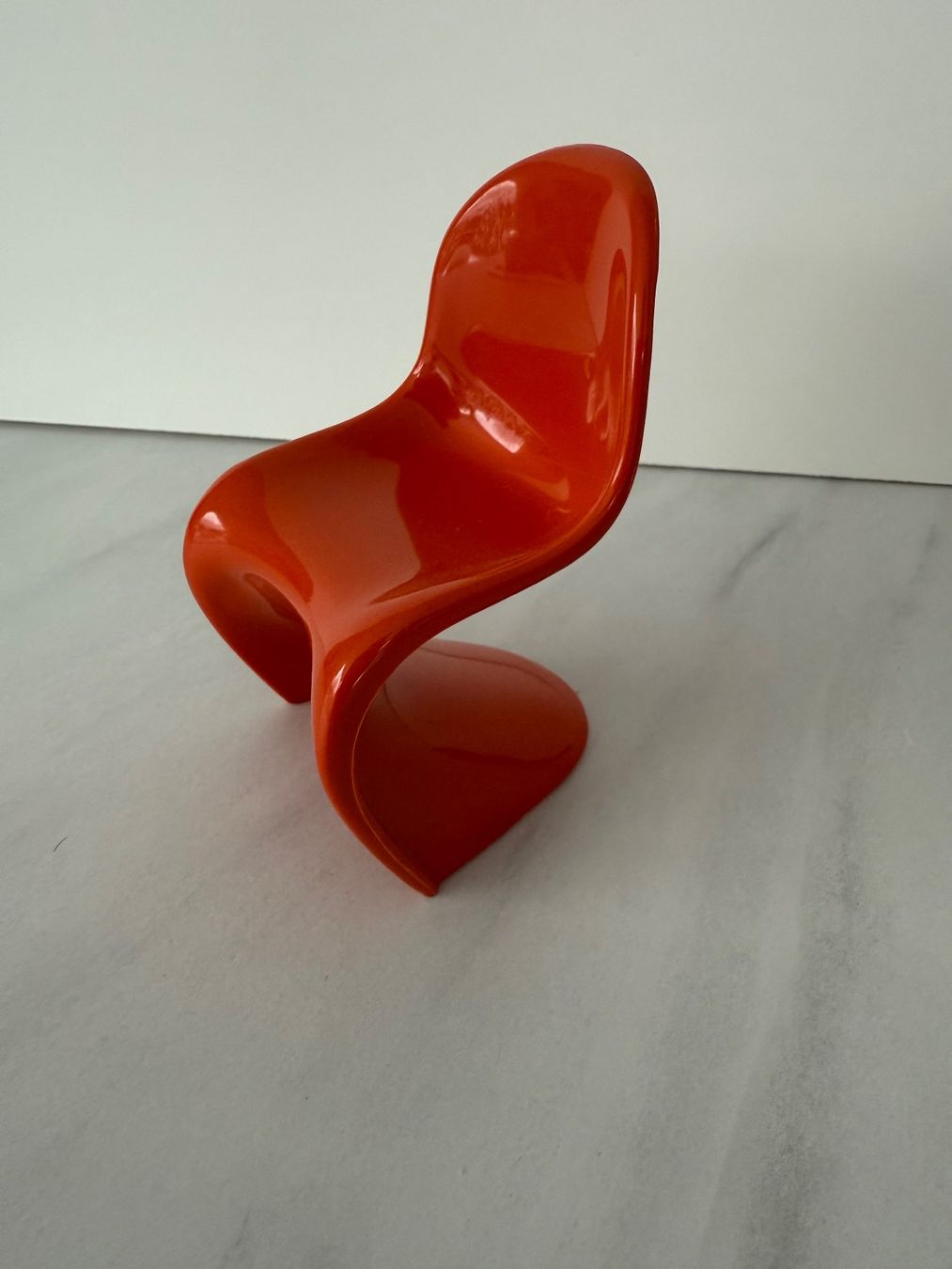Vitra Alle Dekorationen: Vitra Miniatures Collection - Panton Orange – Gebraucht aus Dietschwil von adr_gs9w