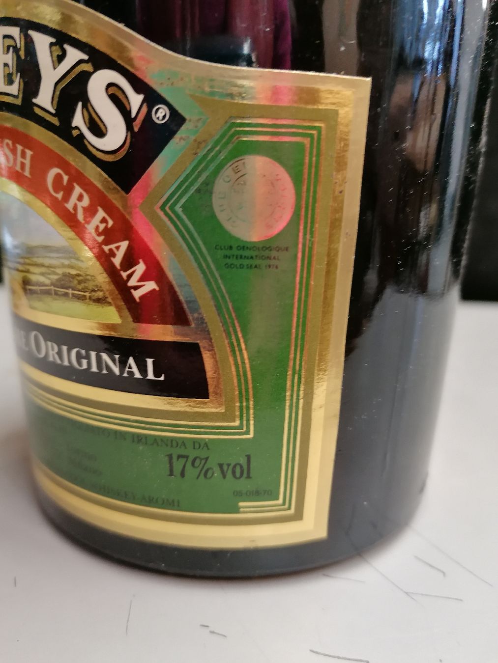 Bevande alcoliche: BAILEYS  – Usato da Genève venduto da Leboucheoreilles 6