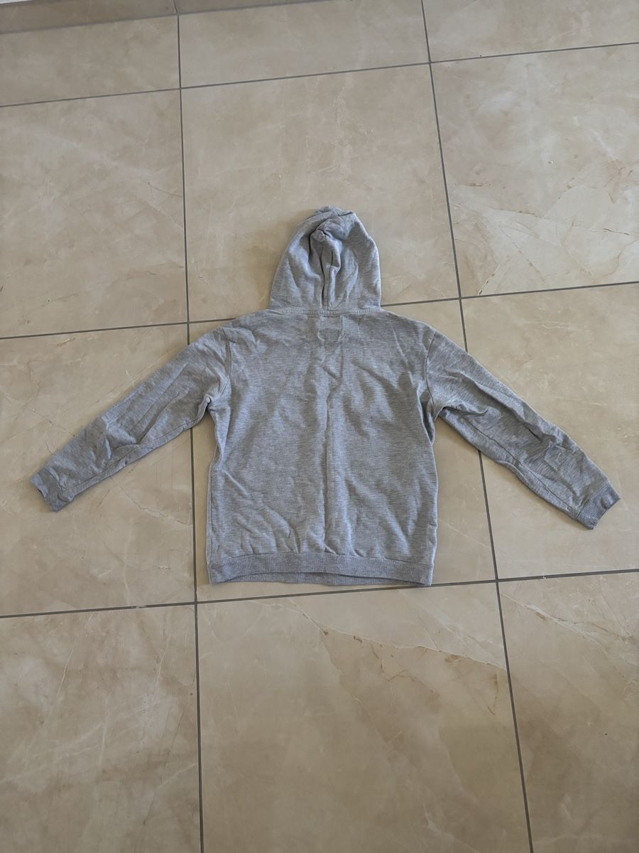 Maglioni & Felpe: Sweat à capuche Beverly Hills 90210 gris – Usato da La Roche FR venduto da syd_vdb6 1