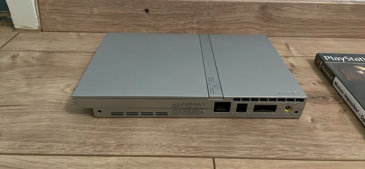 Sony Konsolen: Sony PS2 Slim – Gebraucht aus Aarburg von aytg16 2