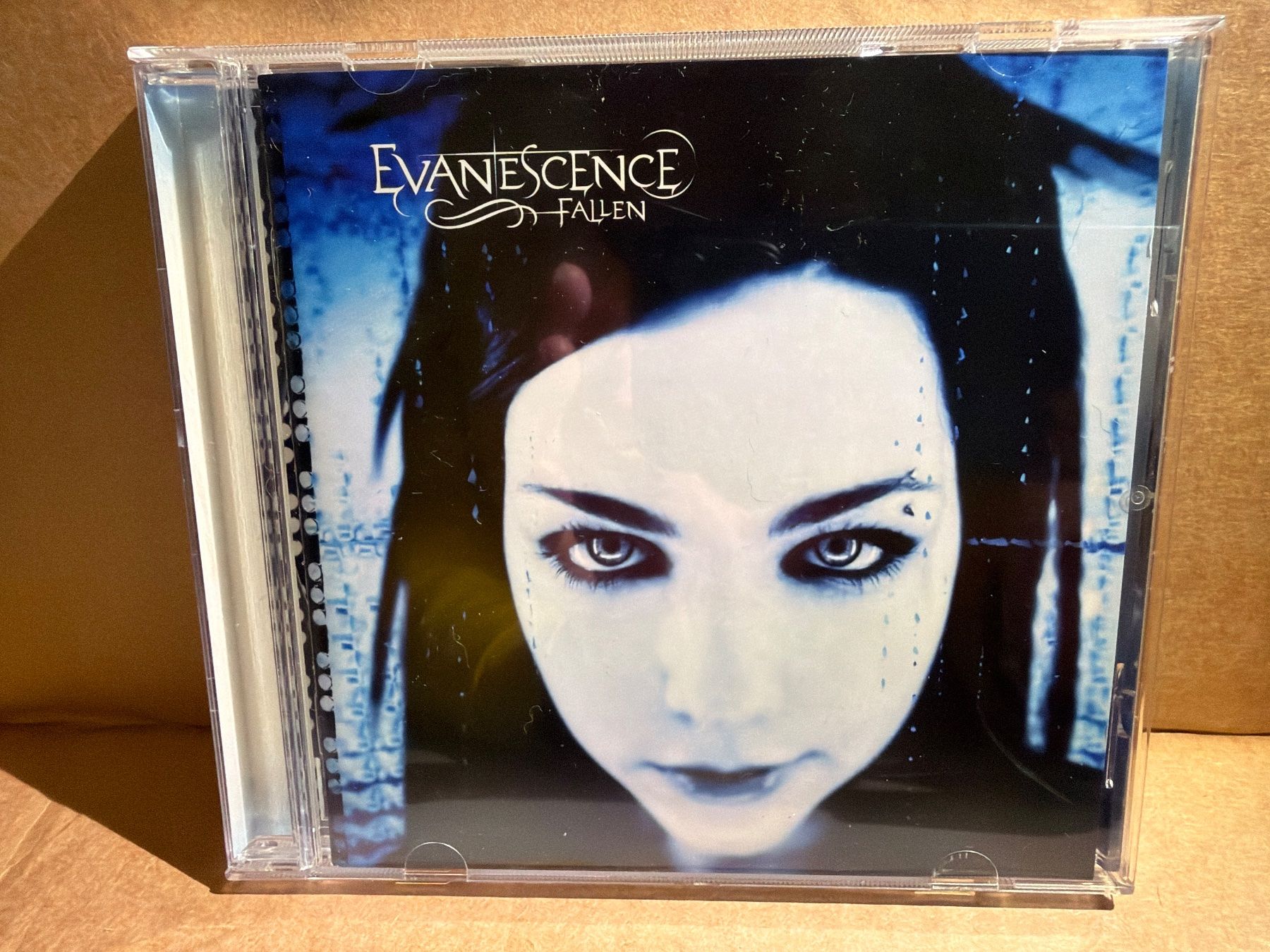 CD: Evanescence – Fallen – Usato da St.Gallen venduto da CD_jalamusic