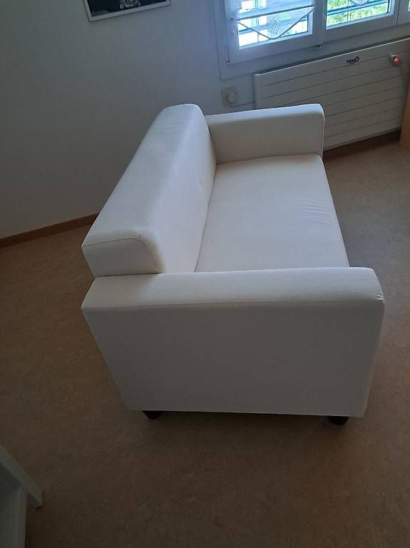 Divani: Sofa weiss – Usato da Flaach venduto da adr_8zp8 2
