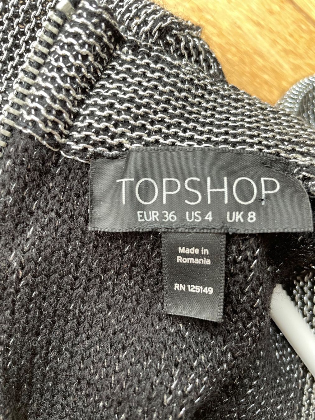Topshop Vestiti: Topshop Strickkleid Silver (36) – Usato da Triesen venduto da antonellaaa_ 2