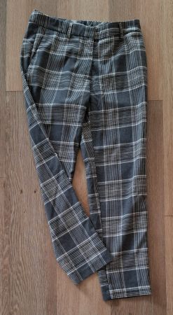 3017SE – Pantalon H&M – EUR-36 (S)