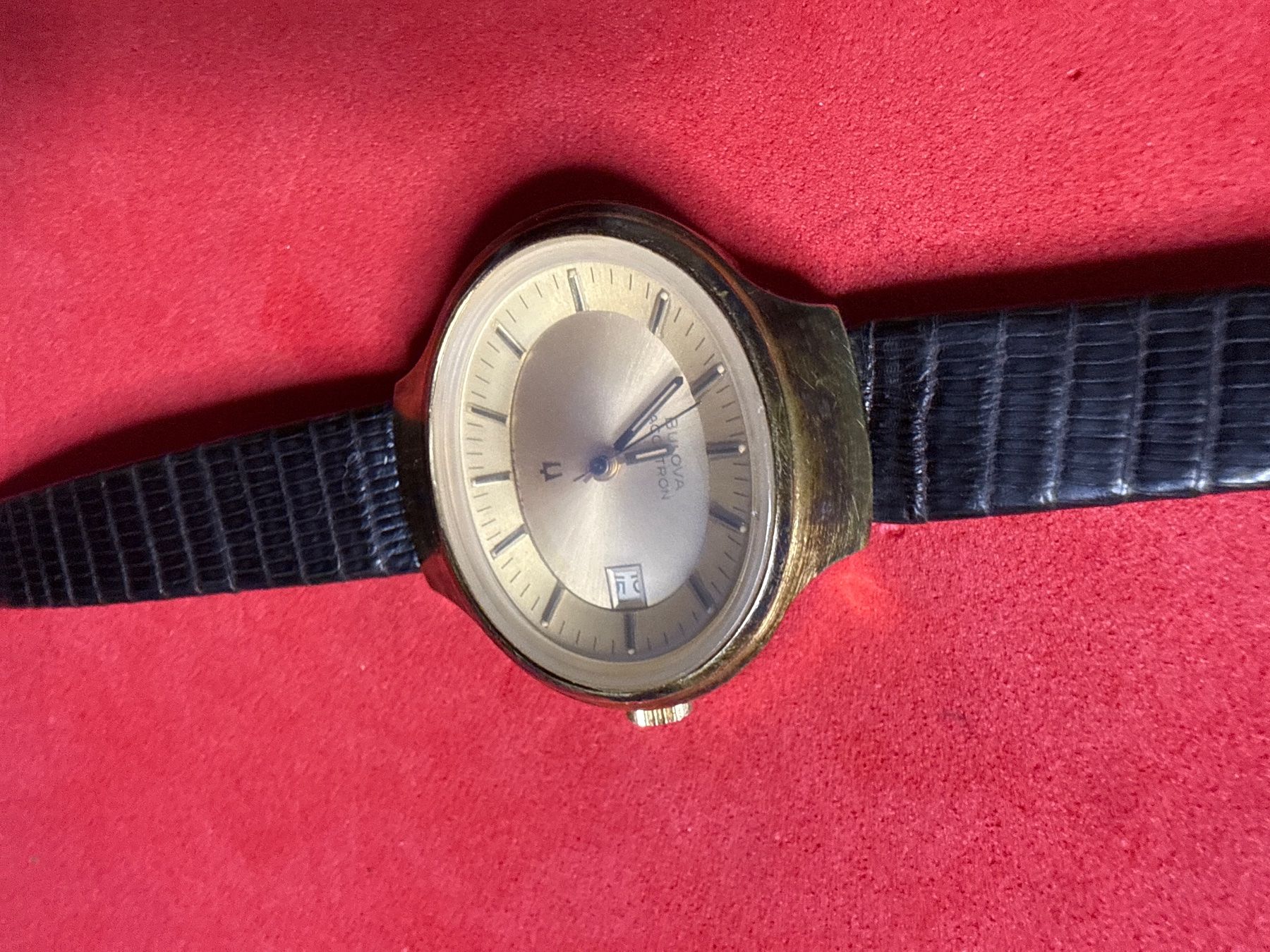 Bulova Orologi: Bulova Accutron Quarz 31.5 mm – Usato da Pfeffingen venduto da Allhandelklgwatches 1