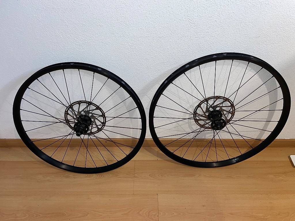 Specialized Pezzi di ricambio: Specialized Roval Laufradsatz  27.5" / 29" – Usato da Nürensdorf venduto da Lucien0 3
