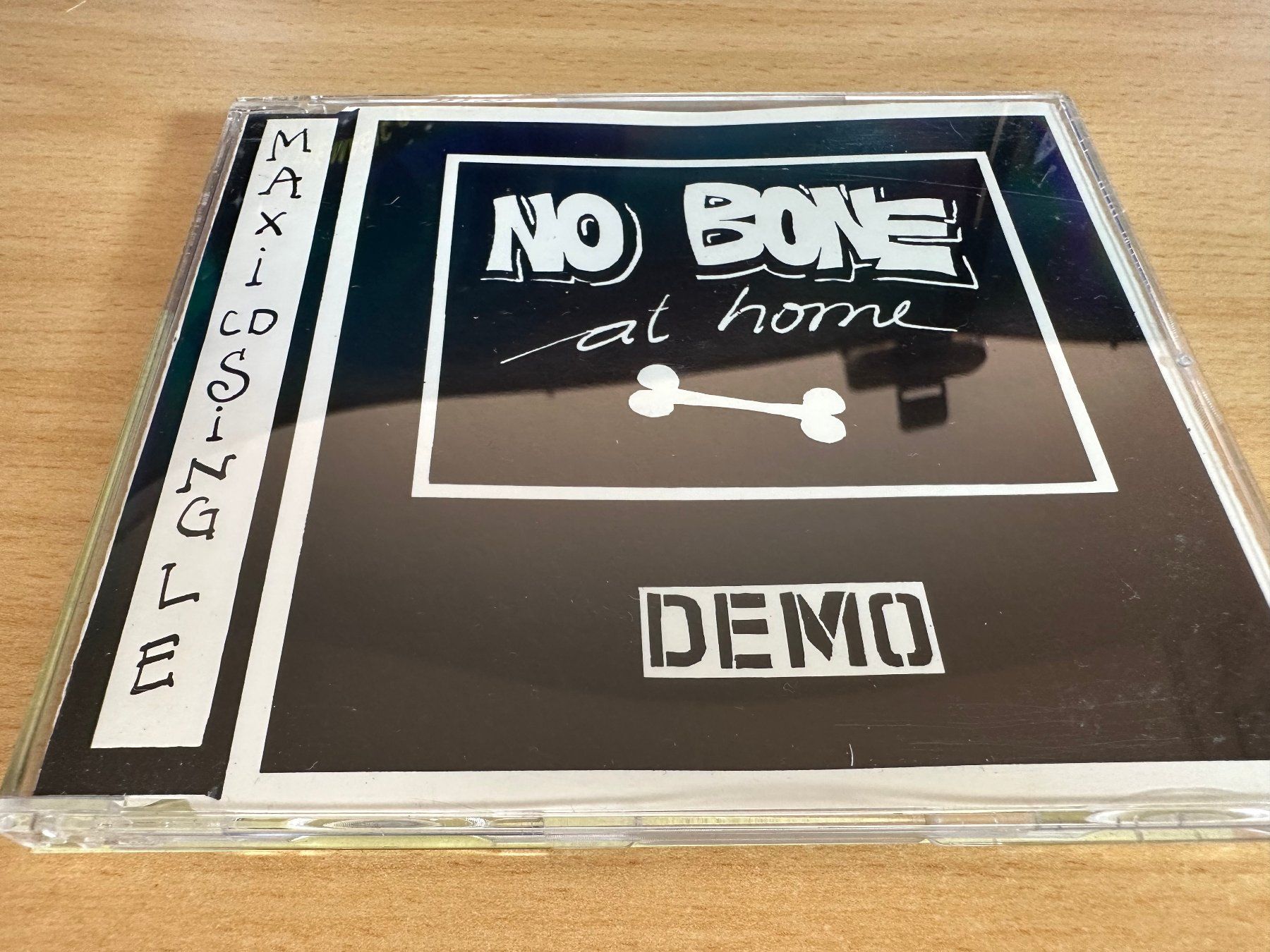 CD: No Bone at Home - Demo - Single CD – Usato da Rikon im Tösstal venduto da Alpenmutz