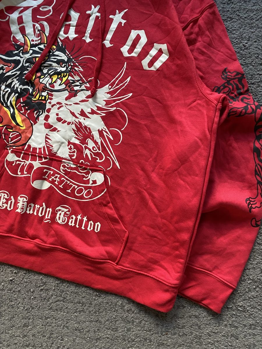 Ed Hardy Maglioni & Felpe: Sweat à capuche Ed Hardy rouge Taille XL – Nuovo (secondo la descrizione) da Genève venduto da eth_6qs6 1