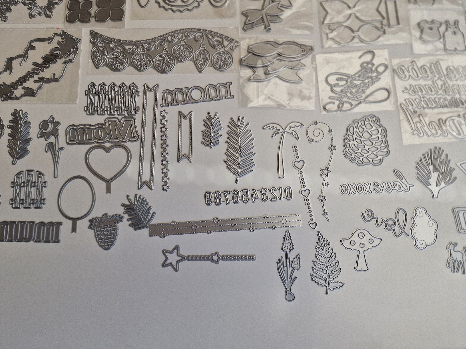 Kit bricolage: Cutting Maschine A5 mit Stanzformen Set, Basteln! – Usato da Beringen venduto da Ele_Ely23 9