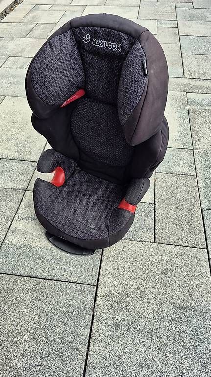 Seggiolini per auto: Siège auto Maxi Cosi air protect  – Usato da Bevaix venduto da gig_79v5