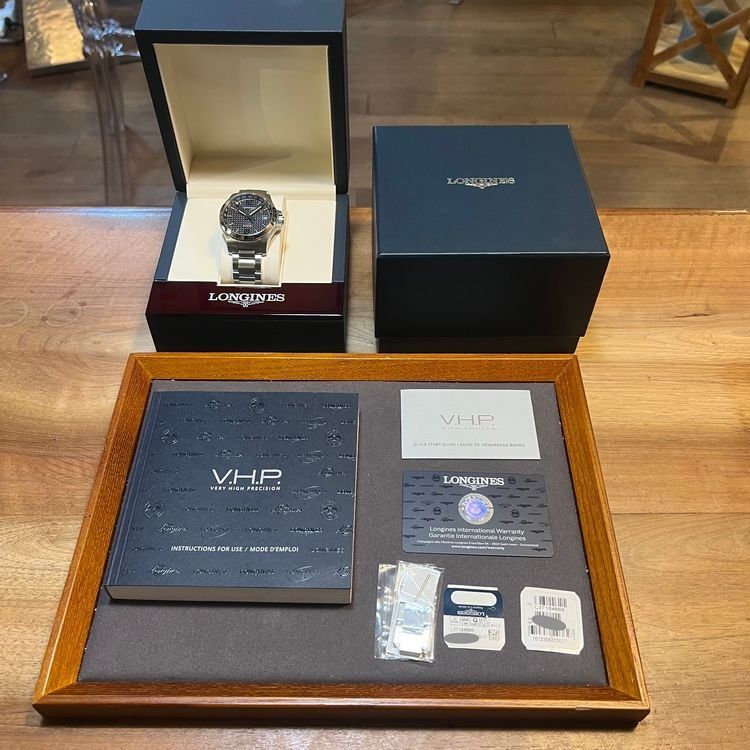 Longines Orologi: Longines Conquest V.H.P. 41 mm Ref. L3.718.4.66.6 – Full Set – Usato da Dübendorf venduto da RaulWies 4