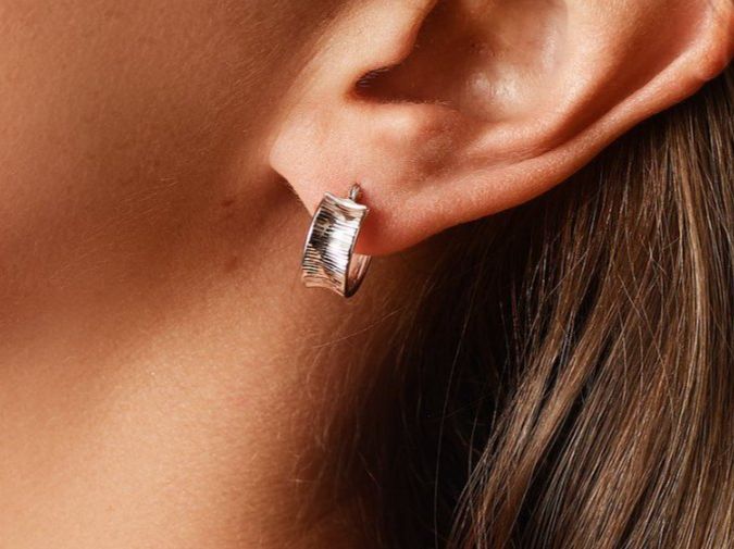 Orecchini pendenti & Orecchini a lobo: Creolen 375er Weißgold – Nuovo e nell'imballaggio originale da Hemmental venduto da 18kGold 1