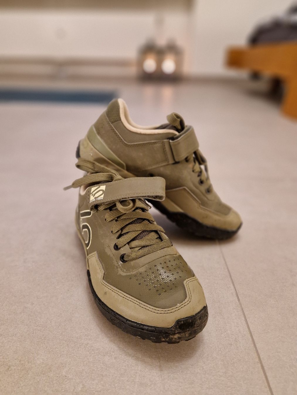 Five Ten Scarpe da uomo: MTB Schuhe FiveTen Stealth – Usato da Lupsingen venduto da Flying_Sleipnir