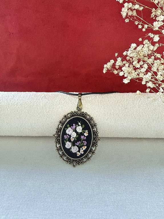 Ciondoli: Vintage Anhänger mit Wildblüten – Usato da Thalwil venduto da han_2b8c 2