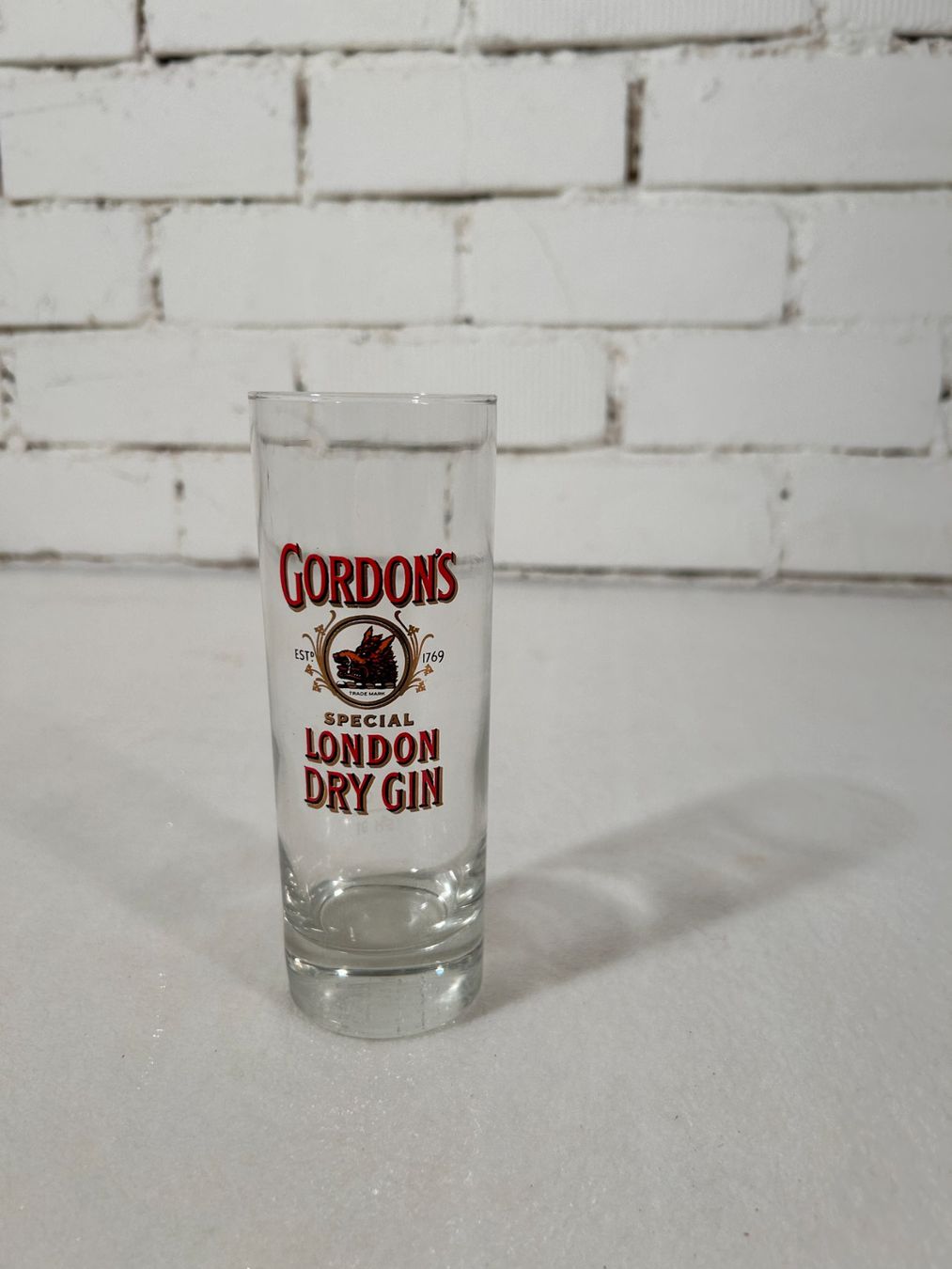 Bicchieri: 6x Gordon’s Gin Gläser 3d – Usato da Matten b. Interl venduto da Slin13