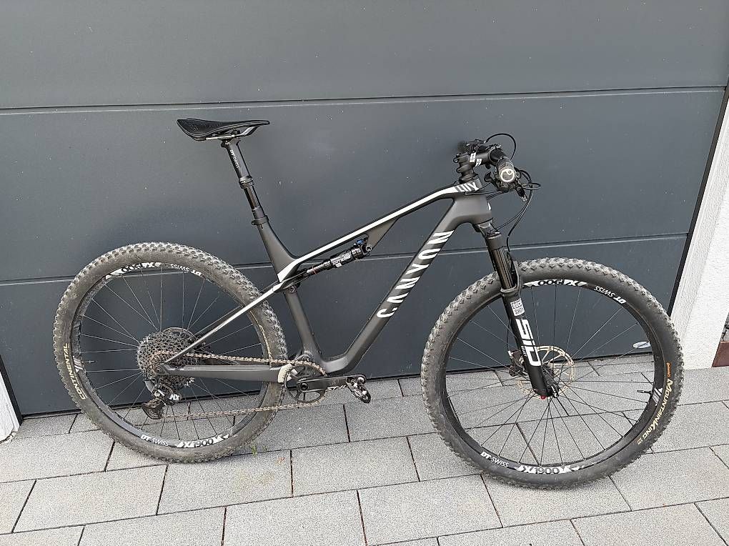 Canyon Biciclette: CANYON LUX CF6 Top XCO Fully – Usato da Seuzach venduto da YUMANI