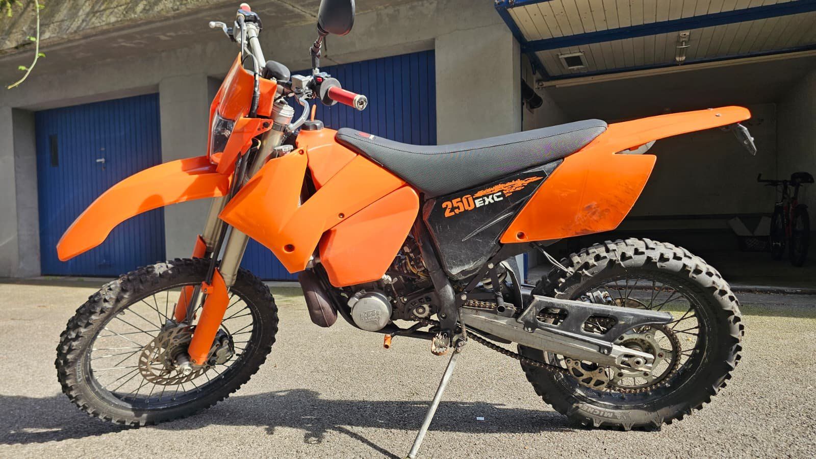 KTM Enduro: KTM 250 EXC Enduro-Motorrad – Usato da Brunnen venduto da Hirm1 1