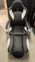 Gaming Sessel schwarz weiss mit Fusshocker gebraucht