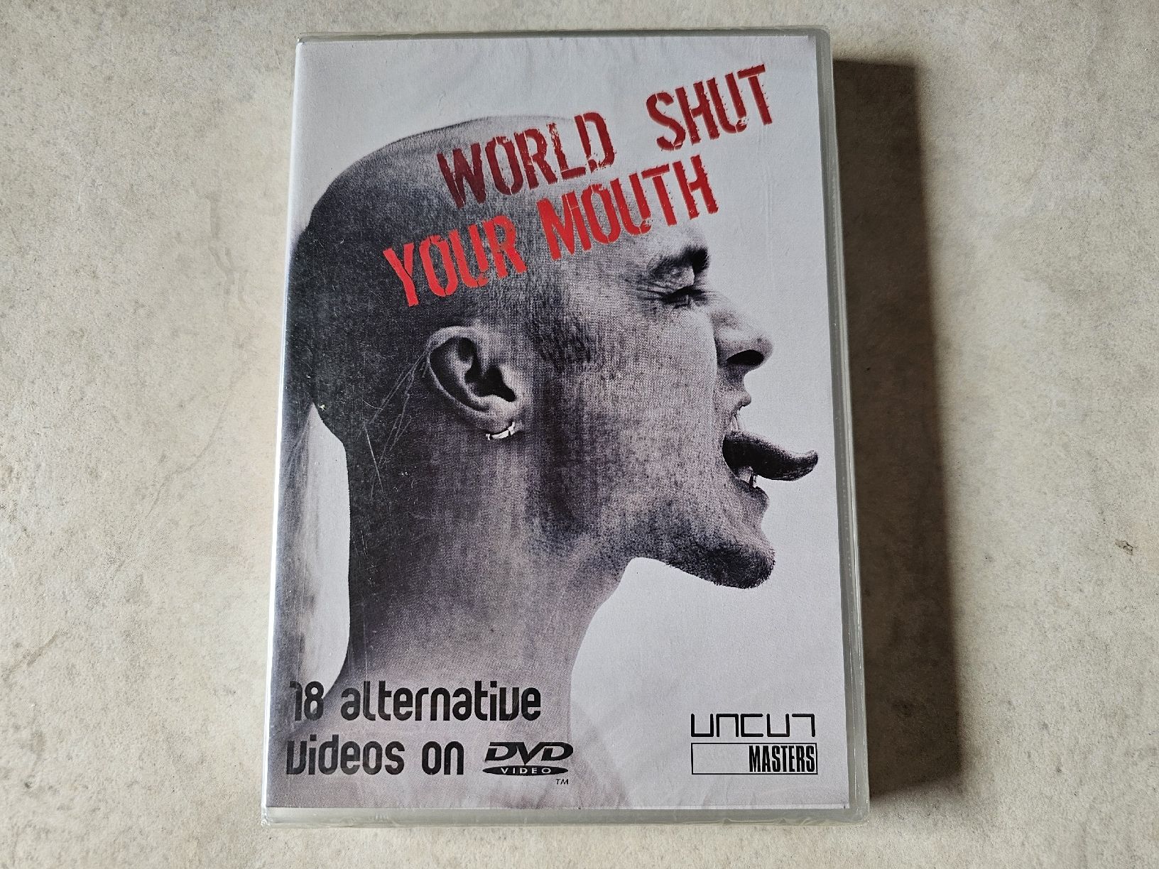 Tutti i DVDs: World Shut Your Mouth  /  Fabrikneu – Nuovo e nell'imballaggio originale da Schneisingen venduto da backstore24