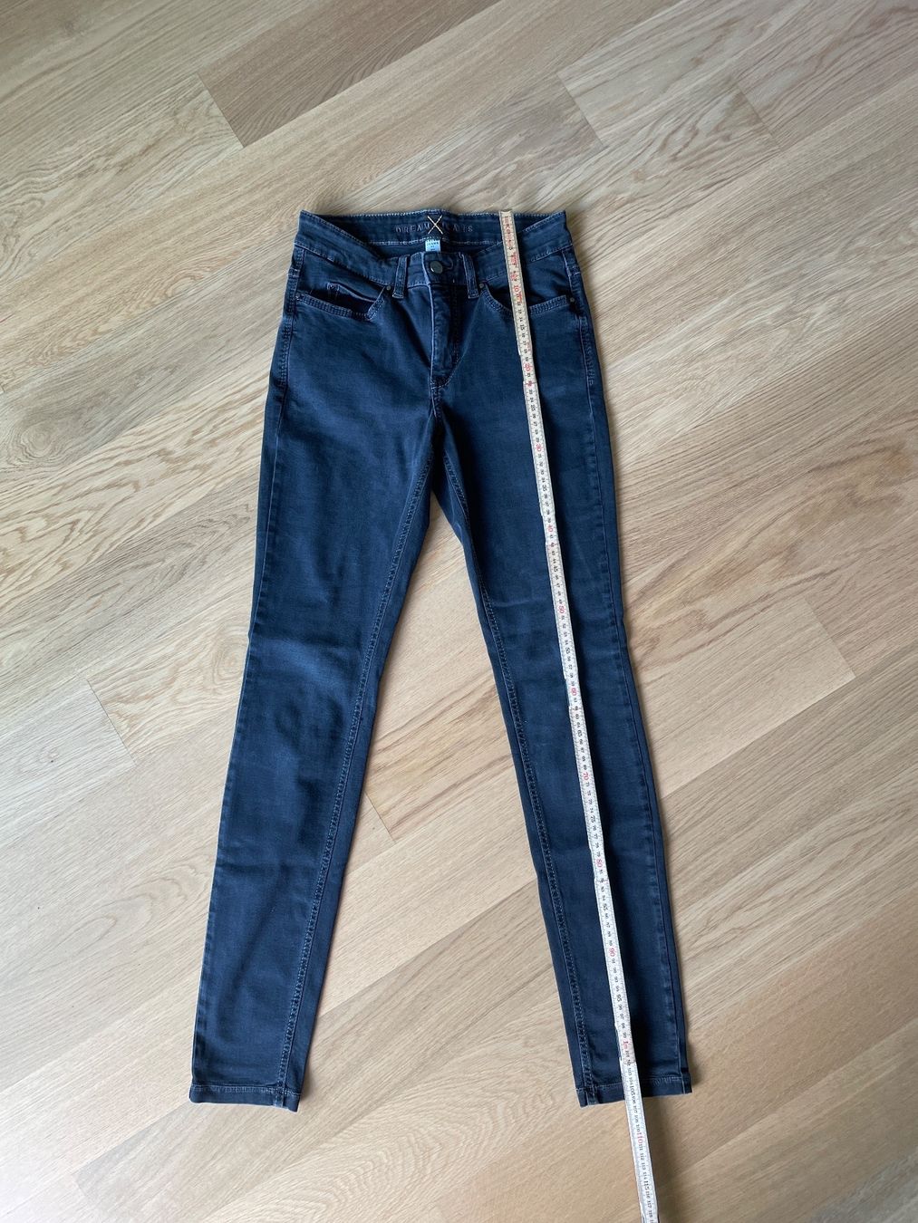 Jeans: Dream Jeans by MAC 29 – Nuovo (secondo la descrizione) da Basel venduto da pilzliii