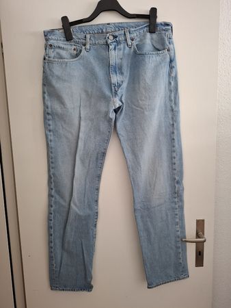 Levis 502