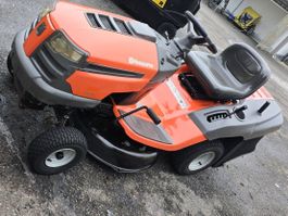 Husqvarna Rasentraktor CTH 126 mit Fangkorb zu verkaufen