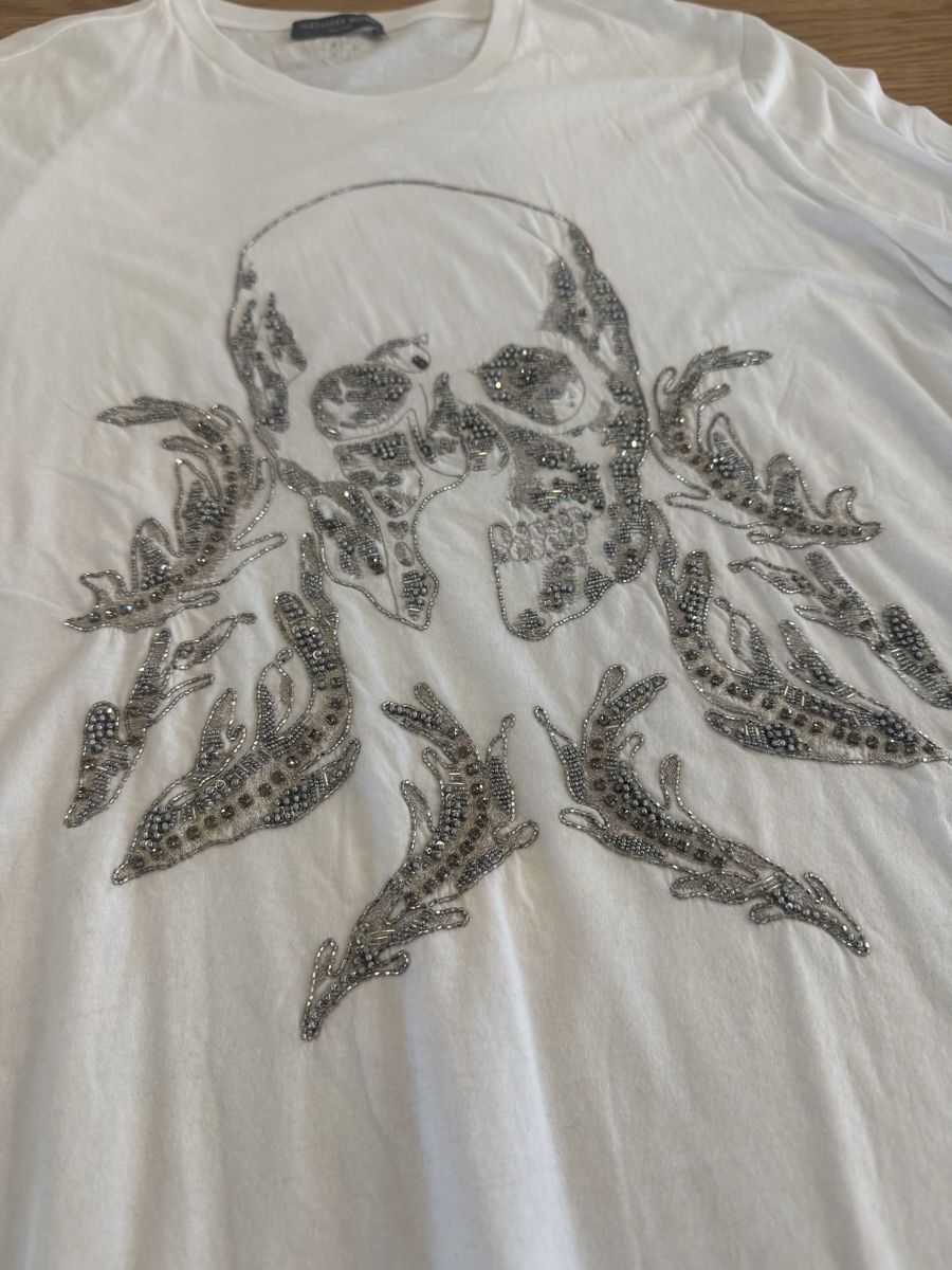 Alexander Mcqueen T-shirt: T-Shirt Alexander McQueen – Usato da Knonau venduto da geb_zc7b 1