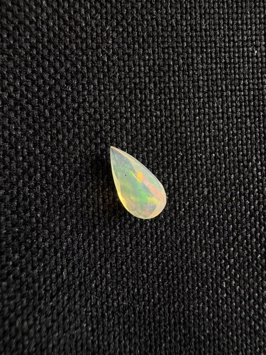 Pierres précieuses: Äthiopischer Opal 1ct – Neuf avec emballage d'origine à Wängi par Horus90 3