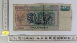 200 Kyat Banknote aus Myanmar, Asiatische Rarität!