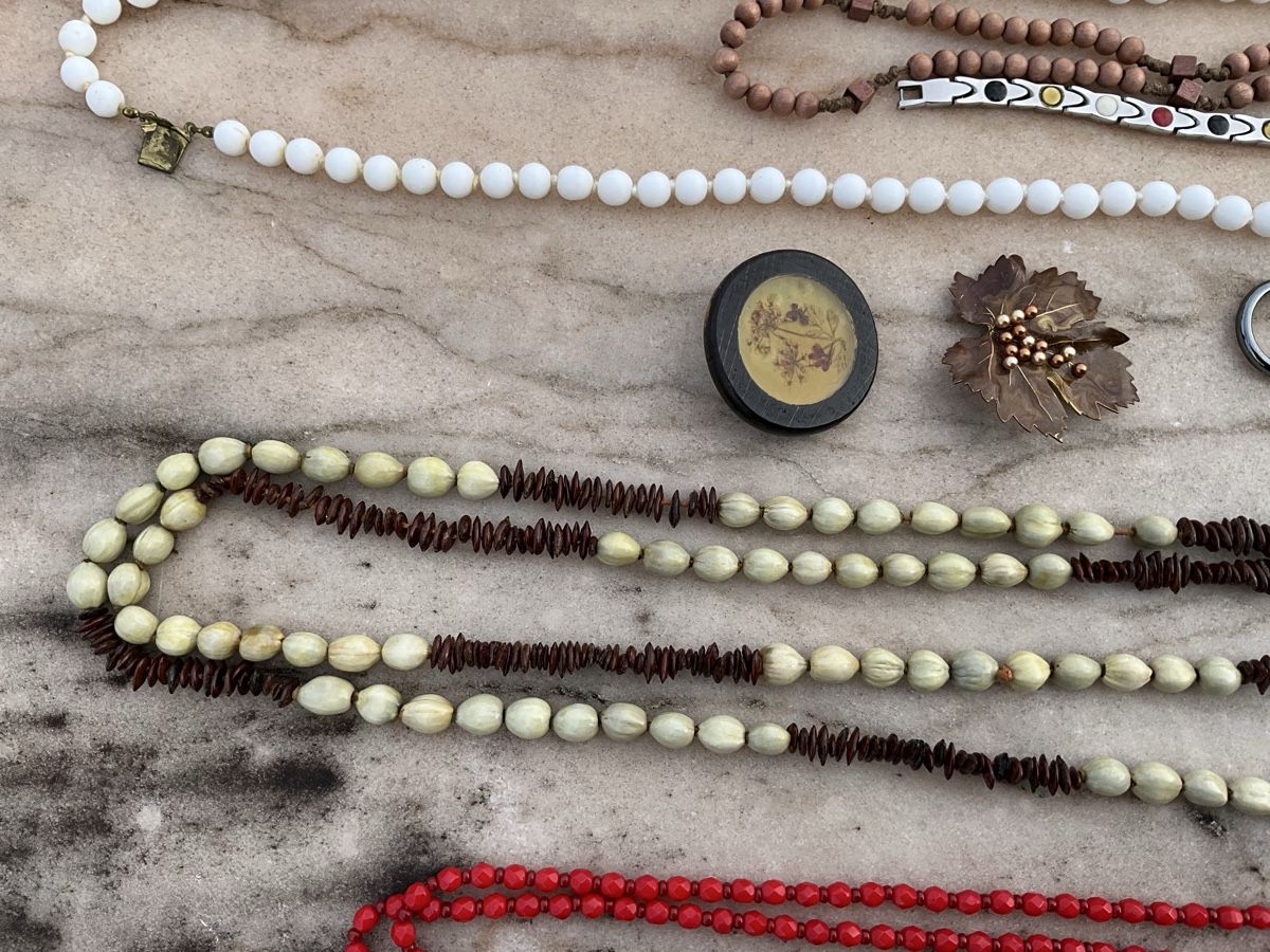Altri gioielli: Modeschmuck-Konvolut, Rosenkranz,  – Usato da Thal venduto da nocheli 3
