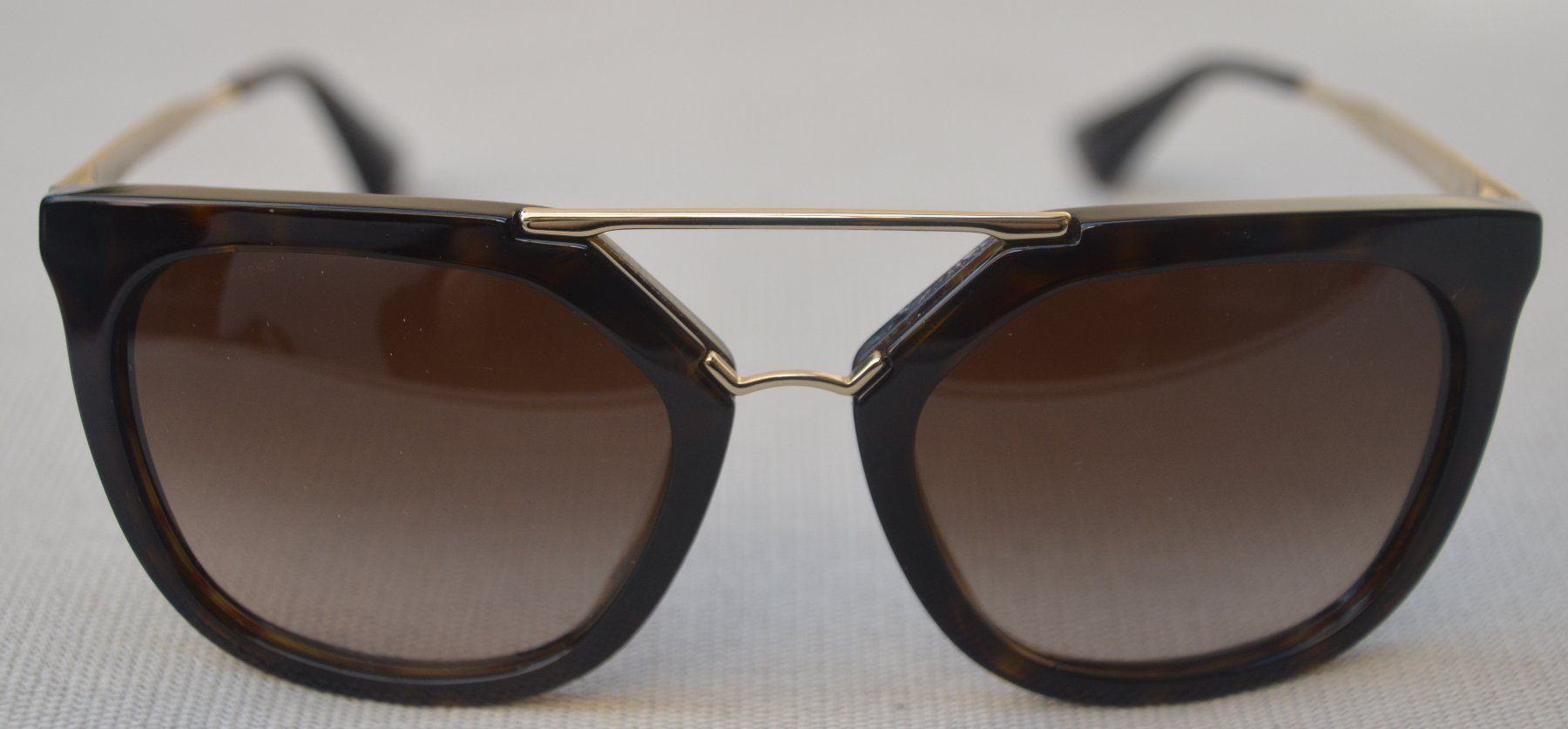 Prada Occhiali & Lenti: Prada SPR13Q  Sonnenbrille / lunettes de soleil – Usato da Collonges venduto da arashee