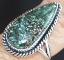 Ring L-3868 – Seraphinit – Verstellbar