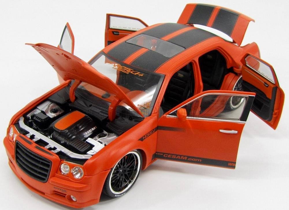 Chrysler Modellini d'auto: CHRYSLER 300C + JET SKI  BY PAROTECH – Nuovo e nell'imballaggio originale da Erlenbach im Simmental venduto da Model_box 2