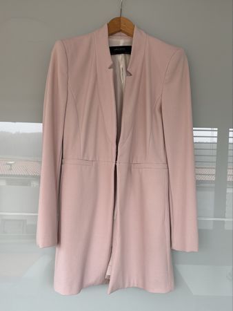 Veste Zara rose poudré, taille M, idéale pour le printemps