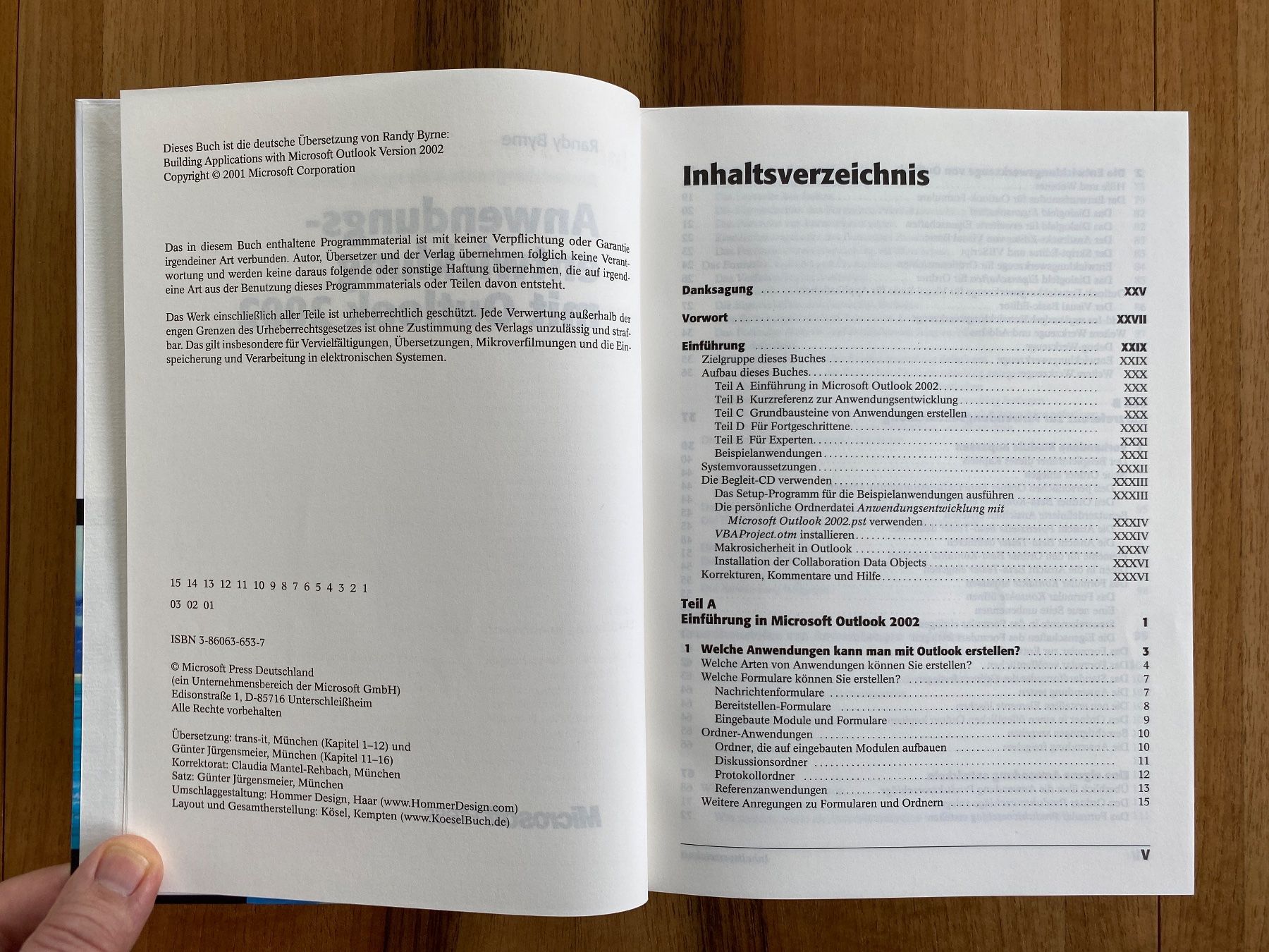 Libri: Anwendungsentwicklung mit Outlook - Version 2002 – Nuovo (secondo la descrizione) da Schnottwil venduto da Marwa 2