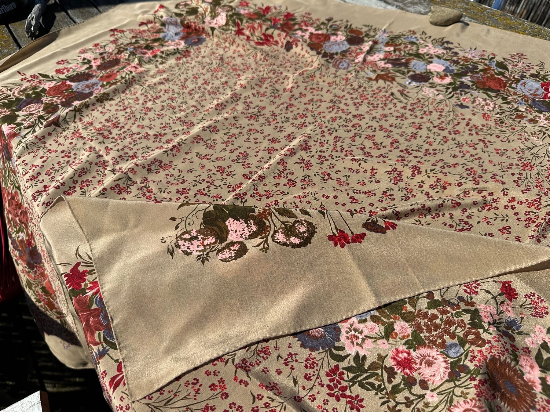 Foulard & Sciarpe: Seidenfoulard Seidenschal quadratisch – Usato da Zürich venduto da atlantis77 7