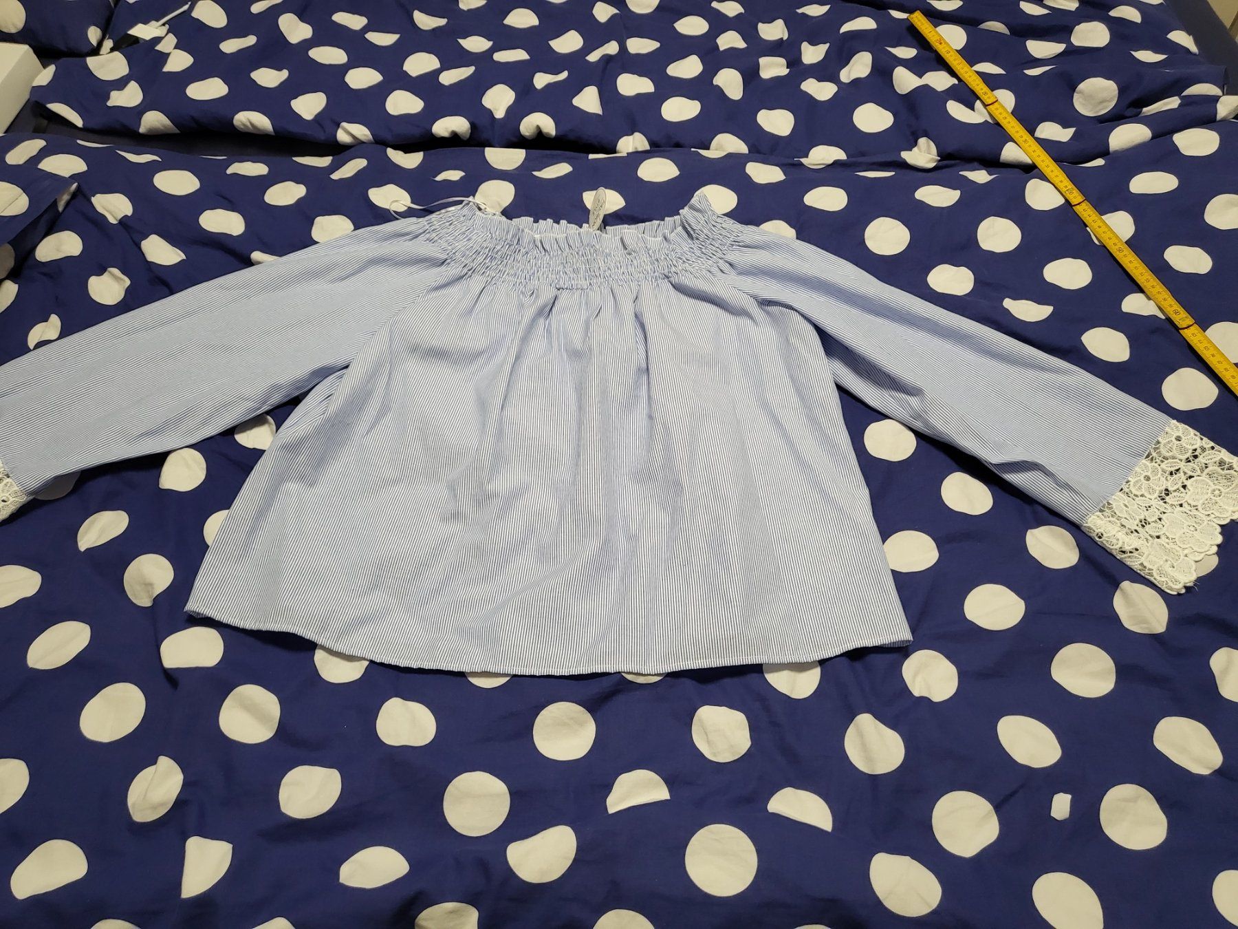 Blusen: Bluse mit spitzen an den ärmeln gr 46 – Neu und originalverpackt aus Dietikon von Eleda