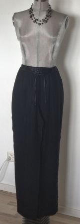 XS 34 TUZZI sportlich elegante leichte Hose Business
