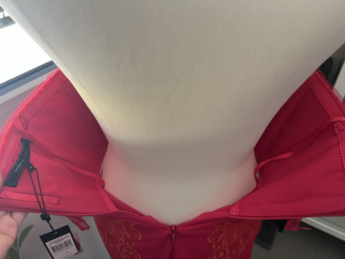Vestiti: Robe bustier BCBGMAXAZRIA - MAYELA rubyred taille M – Nuovo e nell'imballaggio originale da Ropraz venduto da Angy.ruiz 6