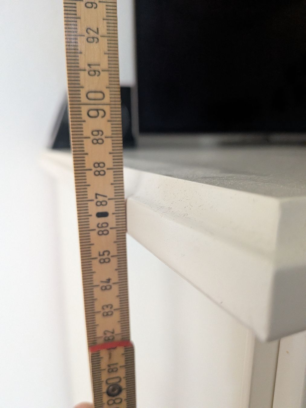Ikea Mobili TV: Fernseher Möbel  (ohne Geräte) – Usato da Grenchen venduto da garage-city 4