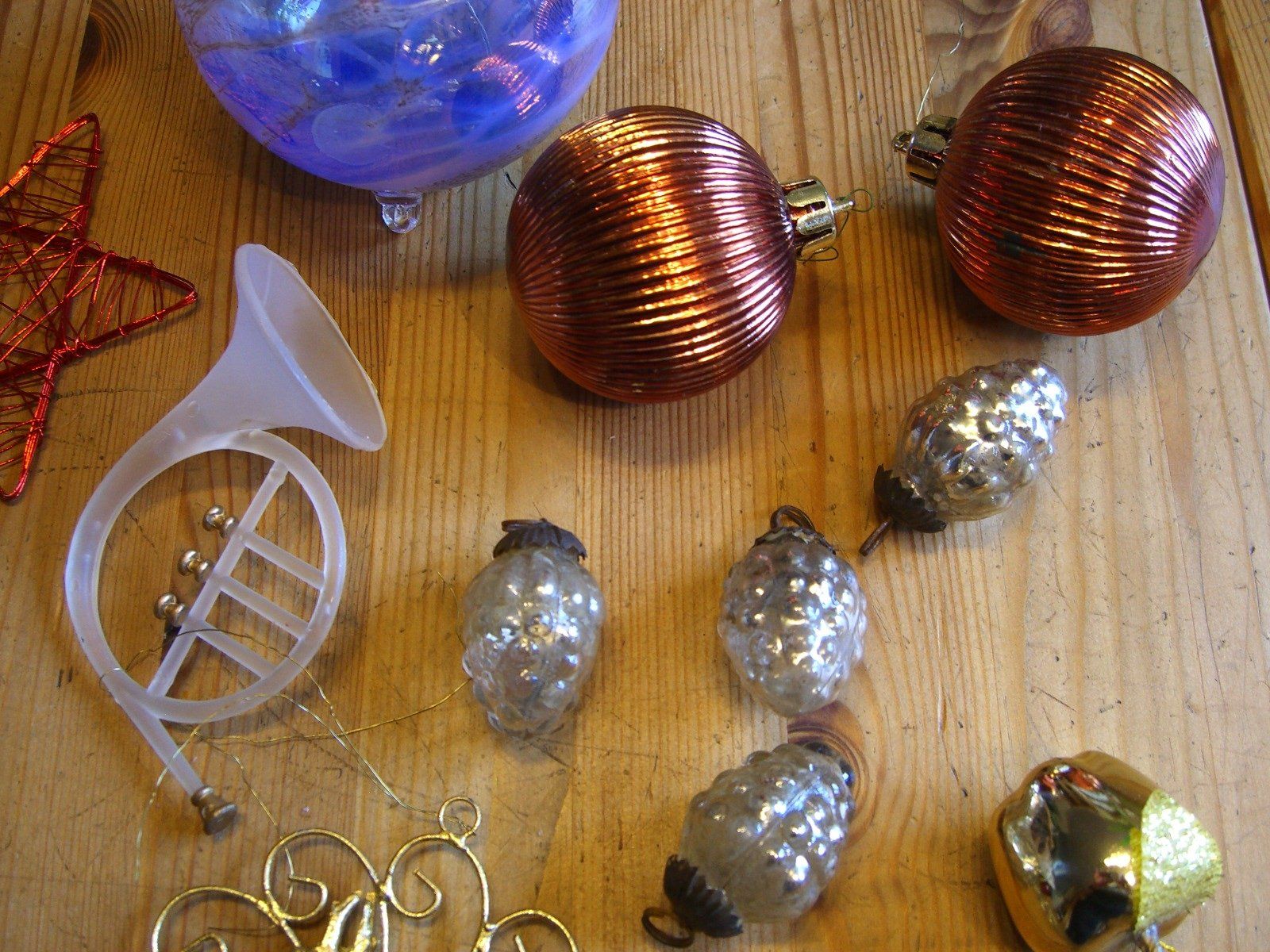 Tutte le decorazioni: z.T. alter Weihnachtsbaum Schmuck – Usato da Winterthur venduto da Ghandi5 1
