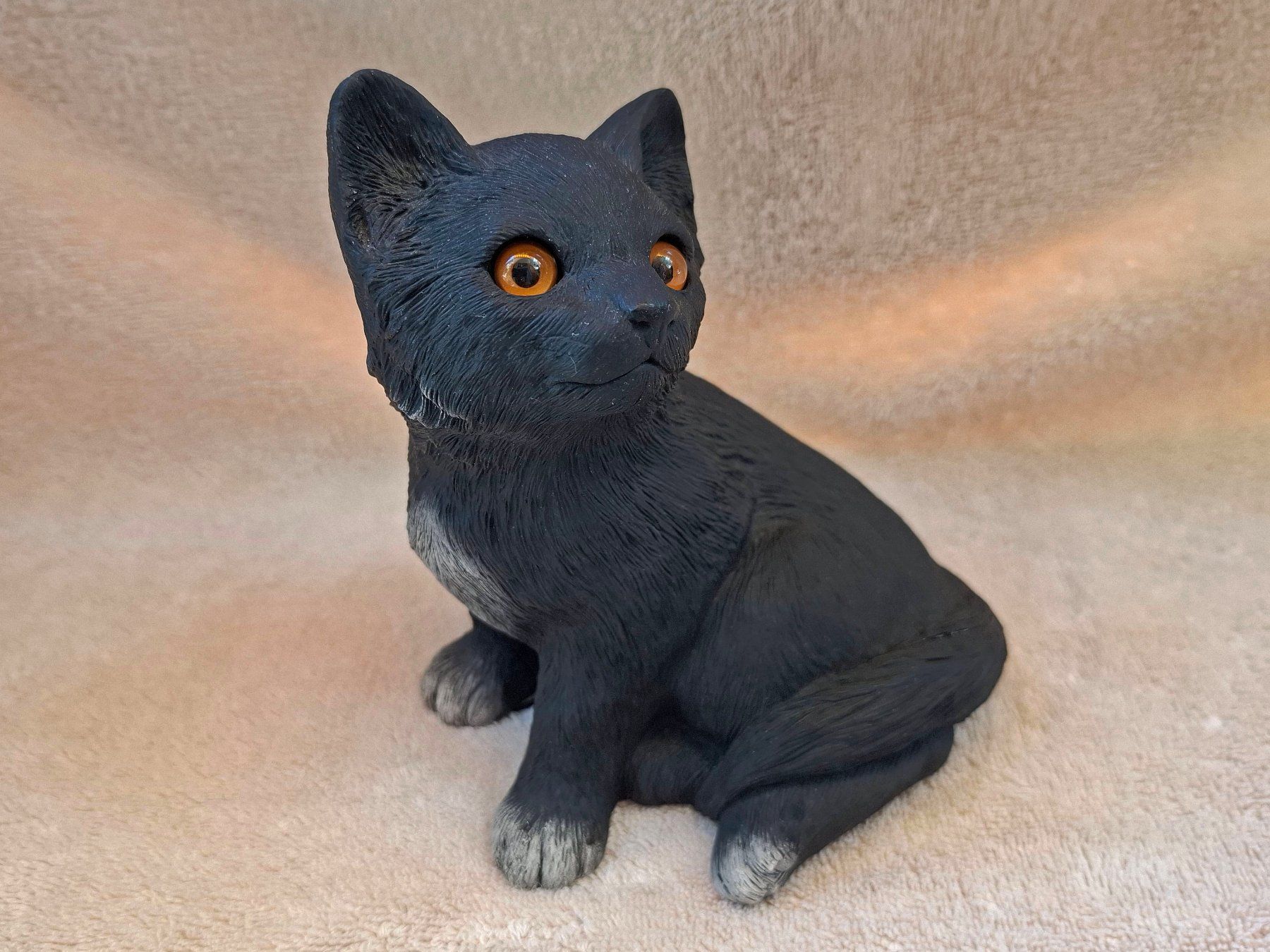 Figuren: SANDICAST wunderhübsche lebensechte schwarze Katze #218 BRUE – Gebraucht aus Bern von Maurveinerice 1