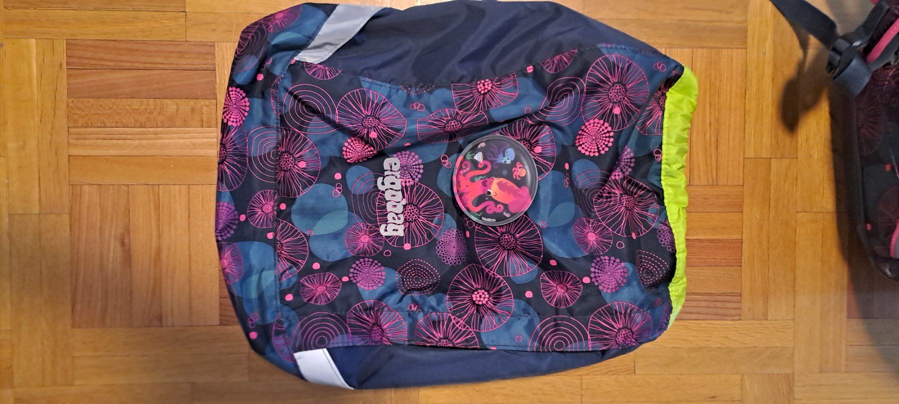 Ergobag Sacs & sacs à dos: Ergobag Schulrucksack mit Zubehör – D'occasion à Sion par LichtWolke 3
