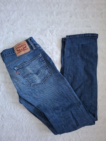 Jeans Levi's 511 W33 L34 bleu bon état