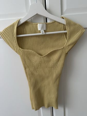 Damen Rippen Strick Top senfgrün Grösse XS guter Zustand