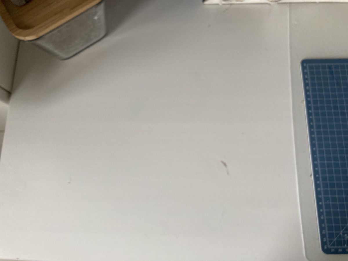 Scrivanie: Hemnes Schreibtisch weiss – Usato da Eggenwil venduto da Lissi82 4